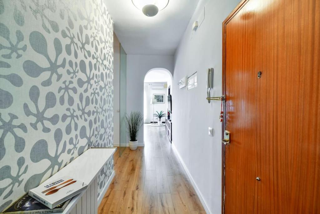 Big Stylish And Modern Apartment In Madrid Centre Exteriér fotografie