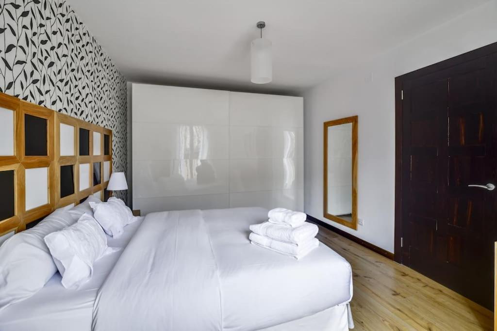 Big Stylish And Modern Apartment In Madrid Centre Exteriér fotografie